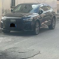 Audi Q3 sportback 35 tdi anno 2023  km. 40.000