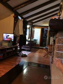 Muggia (TS) mansarda con terrazzo vista mare