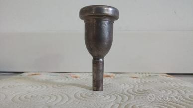 BACH 6 1/2 AM Megatone per trombone, penna stretta