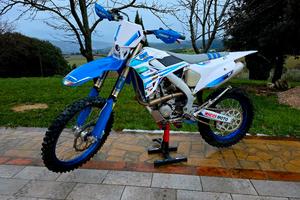 TM EN 300 FI ES TWIN