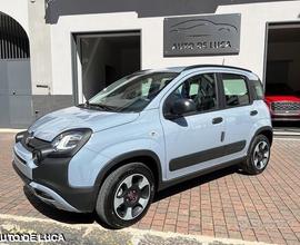 Fiat panda 1.0 hybrid cross italia km0 p. consegna