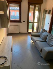 Castelfranco bilocale con balcone e posto auto