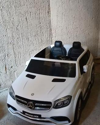 Macchina elettrica 2 posti Mercedes
