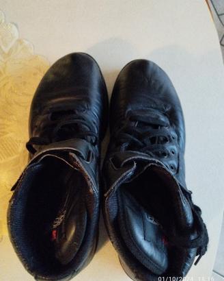 Scarpe sportive 