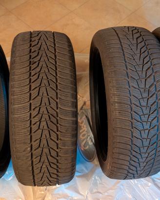 4 Hankook Winter I Cept evo 3  215/50 R18 92V 