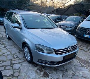 Volkswagen Passat 2.0 TDI DSG Highline BlueM. Tech