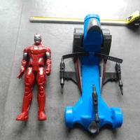 Iron man con auto avengers