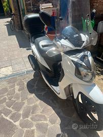 Scooter Sym Symphony SR 125