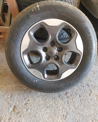 cerchi e gomme jeep
