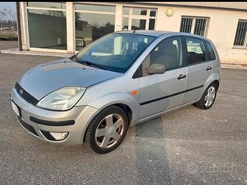 2003 FORD FIESTA