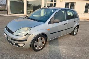 2003 FORD FIESTA