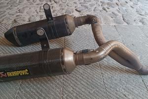 Terminali akrapovic Triumph Speed triple