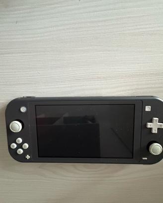 Nintendo switch lite+ gioco