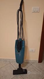 Aspirapolvere con filo Hoover 800W