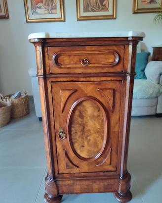 Mobiletto antico stile vintage