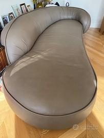 Splendido divano BAXTER Leon  330 cm in pelle