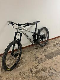 Canyon Strive Cfr