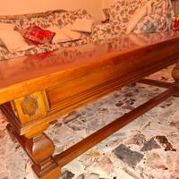 Tavolino basso di legno massello