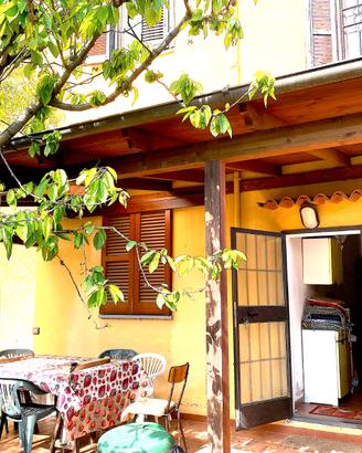 Porticato in legno mt 6,50x3
