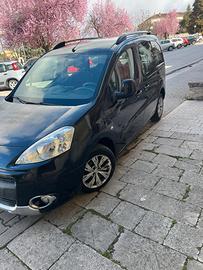 Autocarro n1 5 posti