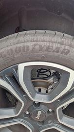 4 Gomme Estive Goodyear 215/55 R18 99V - DOT 2024