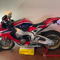 Honda cbr 1000 rr