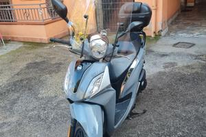 Sym symphony st 200 abs