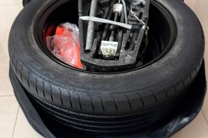 Gomma di scorta con attrezzi Golf 7