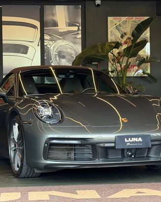 Porsche 911 Carrera 4S Cabriolet
