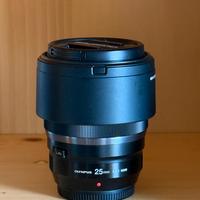 Olympus 25mm 1.2 Pro