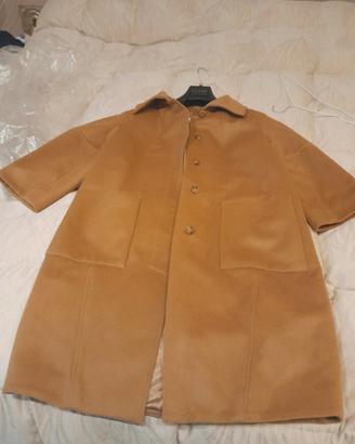 Cappotto Intrend mai usato