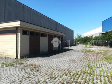 CAPANNONE A MARTINENGO