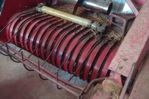 Attrezzatura agricola varia Pressa per fieno