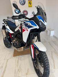 Africa twin 1100 automatica sinistrata