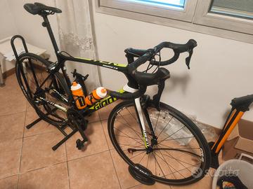 Bicicletta da corsa Giant Advance