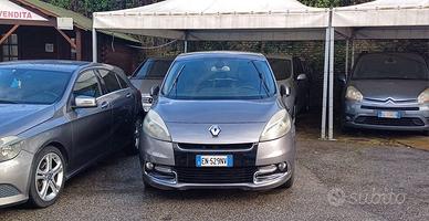 RENAULT Scenic X-Mod 1.5 dCi 110CV S&S Live