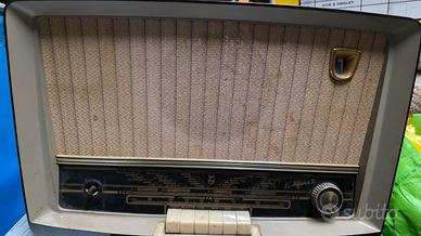 Radio d'epoca a valvole Philips L'Alfiere 