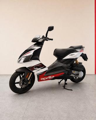Scooter Aprilia SR 50 R 2T