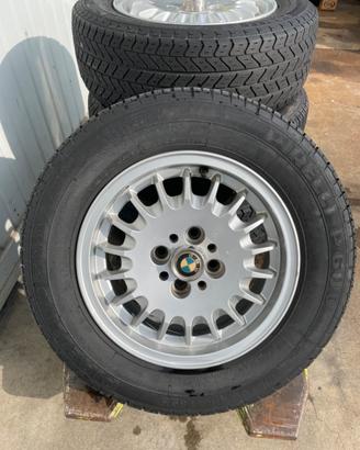 Cerchi in lega bmw e30