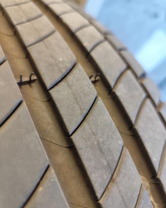 Gomme Michelin 215 65 16 cerchi Kia Hyundai