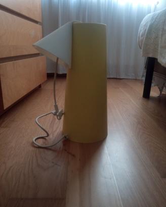 Lampadario Ikea giallo