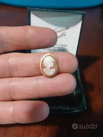 ciondolo CAMEO IN ORO 
