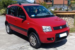 Panda 1.3.mjt 4x4 con gancio traino a scomparsa 