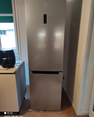 frigorifero Indesit 