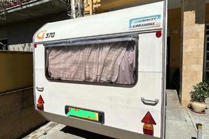Roulotte CI International 4 posti