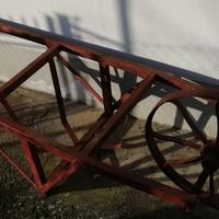 Carriola in ferro per giardinaggio