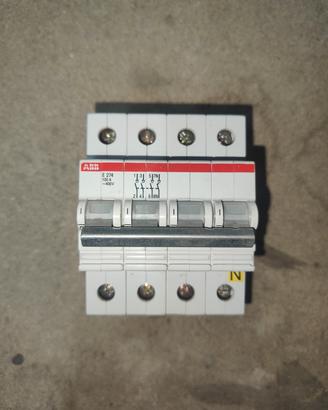 Sezionatore / interruttore ABB E 274