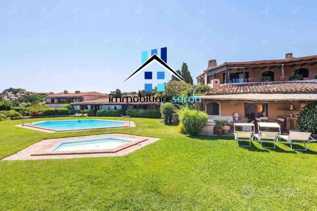 PORTO CERVO - PRESTIGIOSO APPARTAMENTO IN RESIDENC