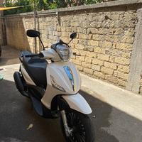 Piaggio Beverly 300 I. E. ABS Street 2020