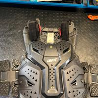 Pettorina motocross  leatt brace 6.5